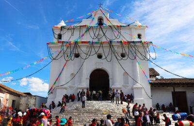Santo Tomas Church at Chichicastenango Market Day Tour